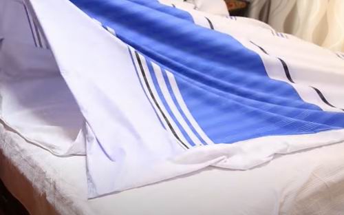 duvet vs comforter vs quilt